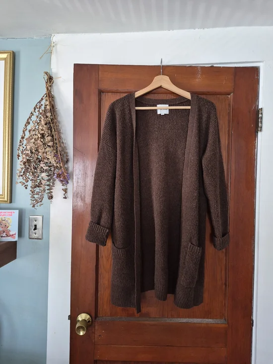 Pink Rose Open-Front Brown Knit Cardigan - Picture 6 of 6